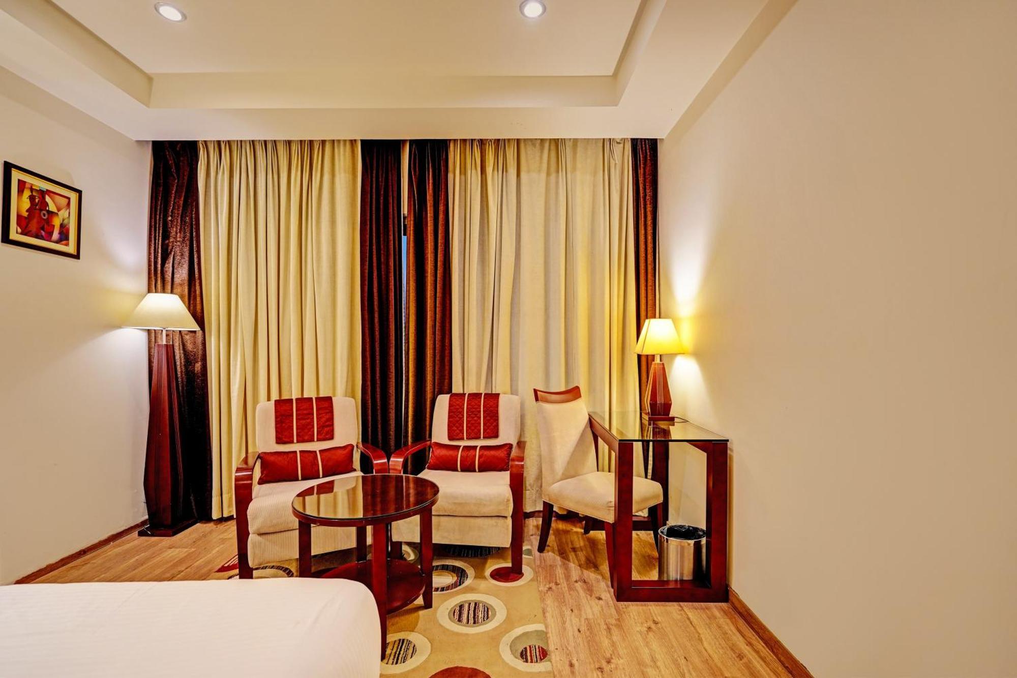 Hotel Grand Aerotech Нью-Дели Экстерьер фото